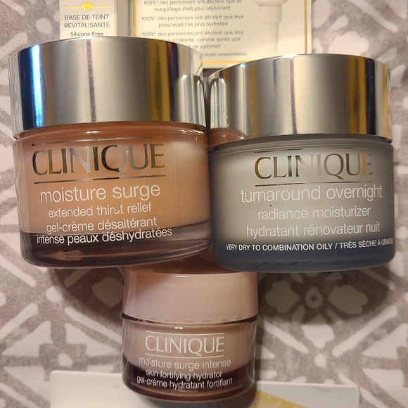 Beauty Items - Picture 3 of 7